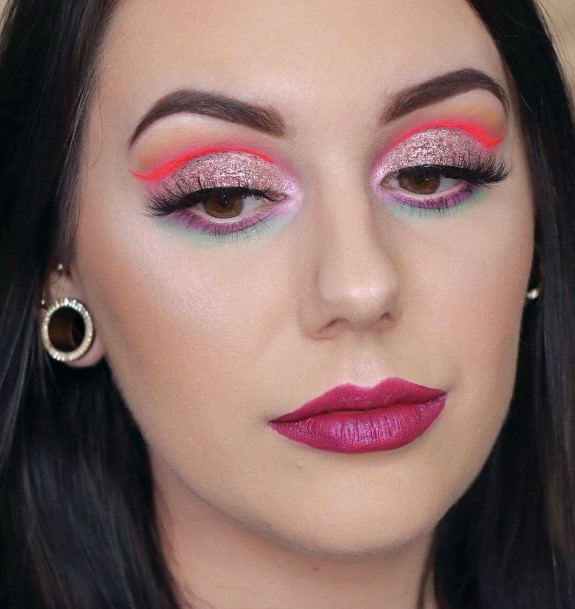 Sparkling Neon Eye Makeup Looks For Women