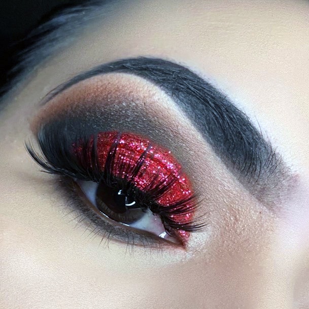 Sparkling Red Eyeshadow Women