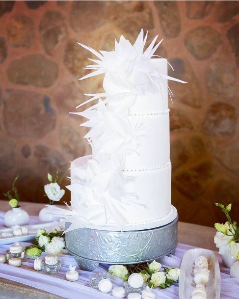 Sparkling White Crystal Cluster Wedding Beautiful Cake