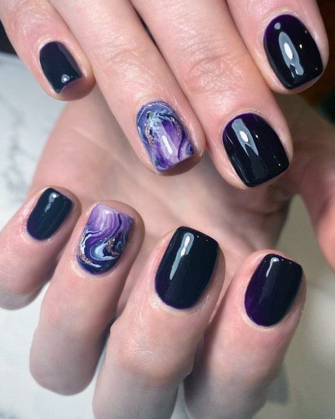 Spiral Purple Art Squoval Nails