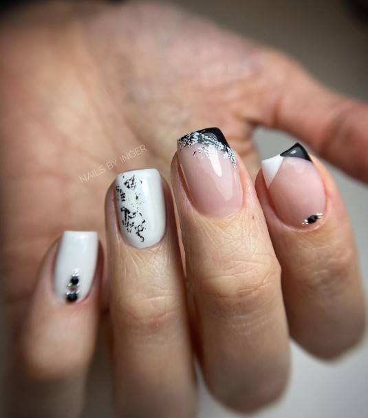 Stellar Body Art Nail For Girls Black And White