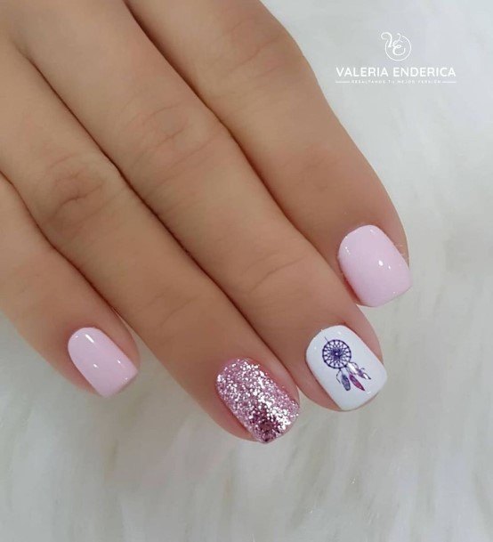 Stellar Body Art Nail For Girls Date