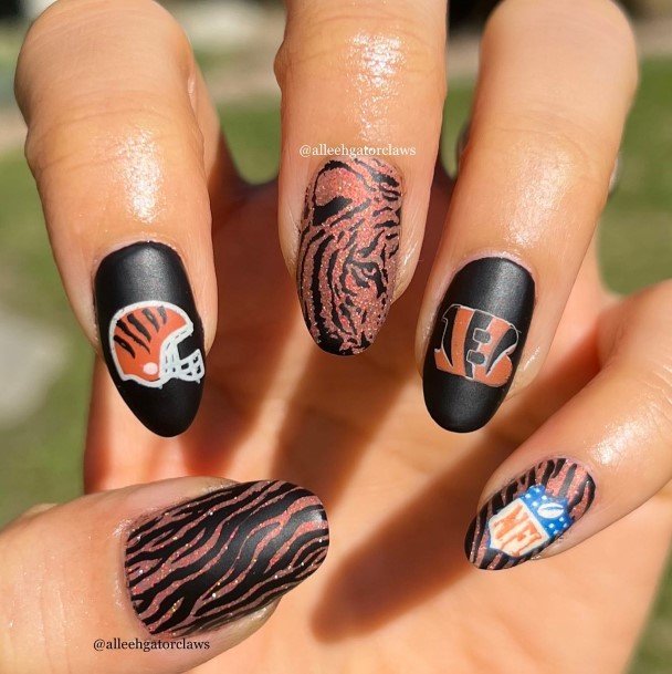 Stellar Body Art Nail For Girls Football