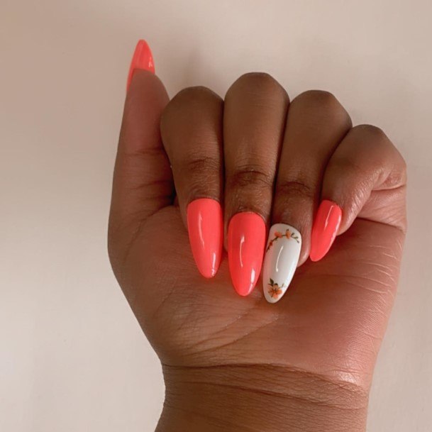 Stellar Body Art Nail For Girls Peach And Pink