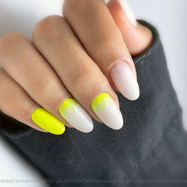 Stellar Body Art Nail For Girls Yellow Summer