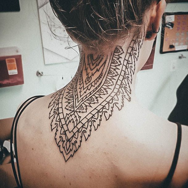 Stellar Body Art Tattoo For Girls Back Of Neck