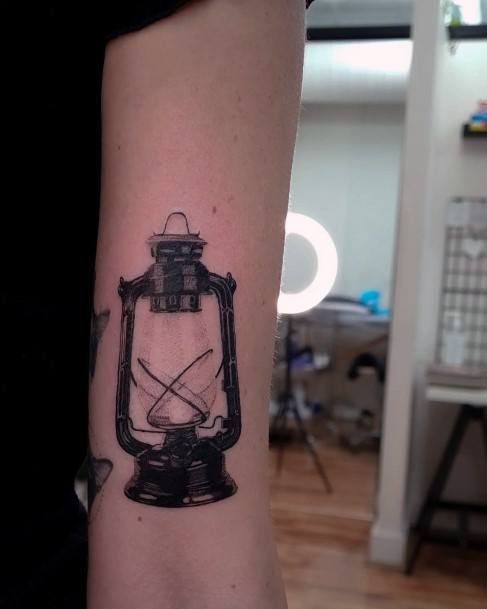 Stellar Body Art Tattoo For Girls Lantern