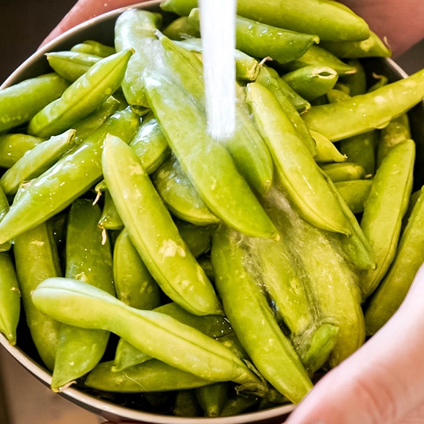 Stir Fry Sesame Seed Sugar Snap Peas Recipe Cooking Inspiration Rinsing With Water