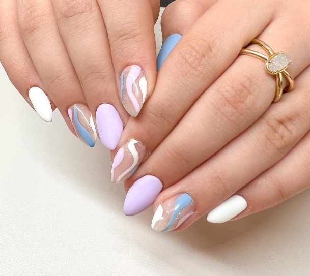 Stunning Abstract Nail On Lady