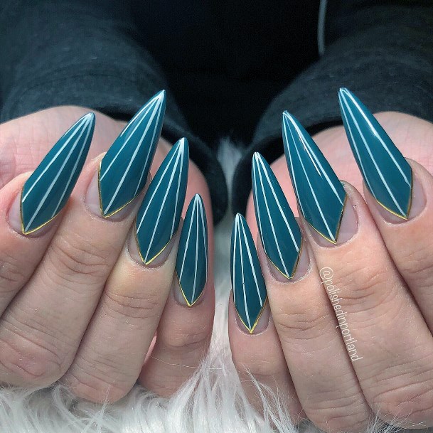 Stunning Art Deco Nail On Lady