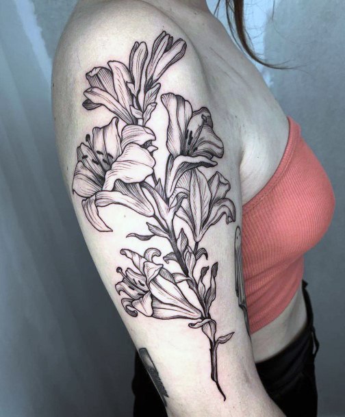 Stunning Black Ink Tattoo On Lady