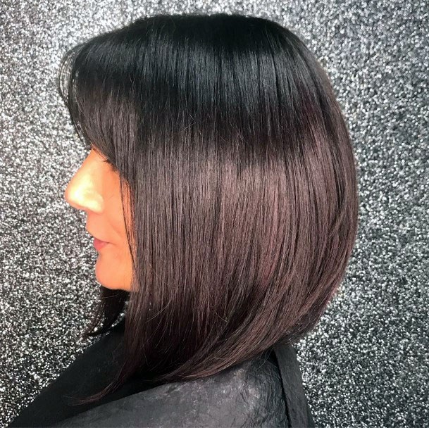 Stunning Black Layered Bang Shoulder Length Womens Hairstyle Idea