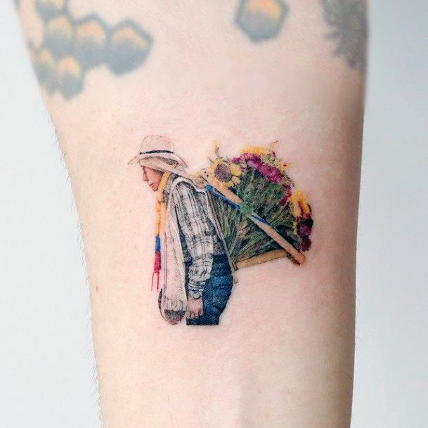 Stunning Bouquet Tattoo On Lady