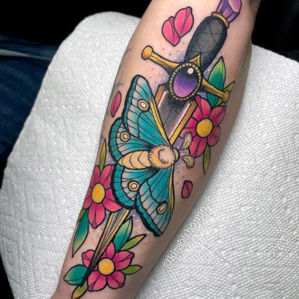 Stunning Bright Tattoo On Lady