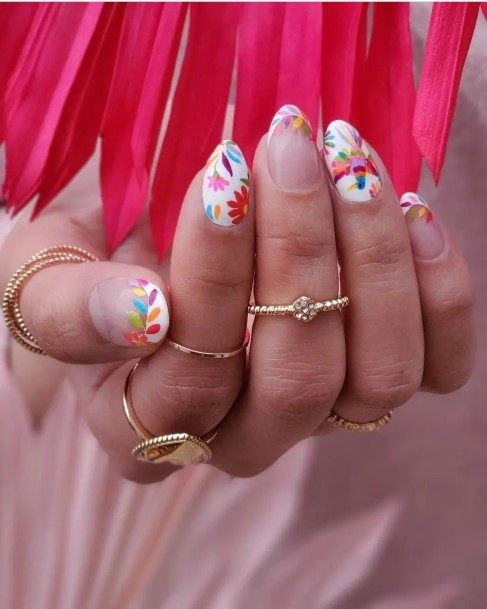 Stunning Cinco De Mayo Nail On Lady