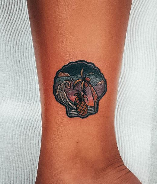 Stunning Clam Tattoo On Lady