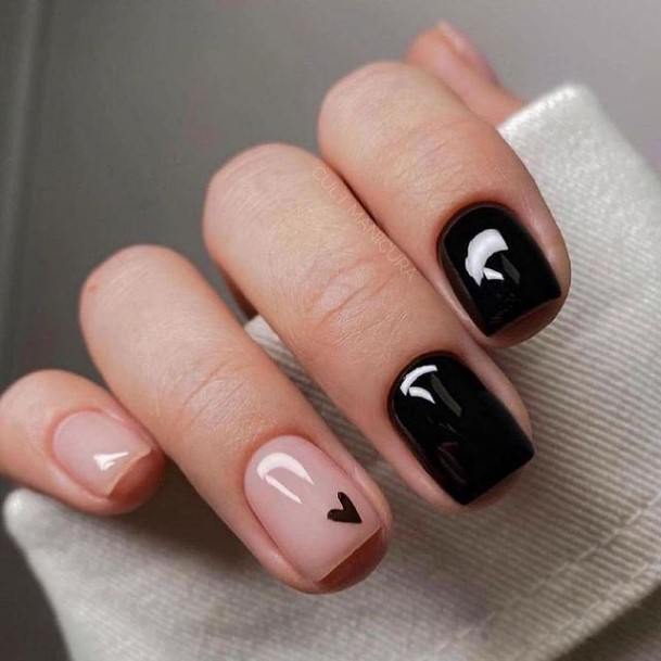 Stunning Date Nail On Lady