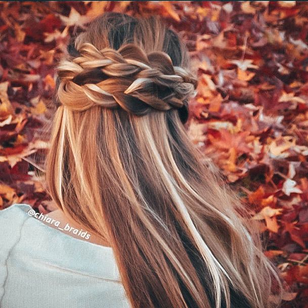 Stunning Easy Hairstyles On Lady