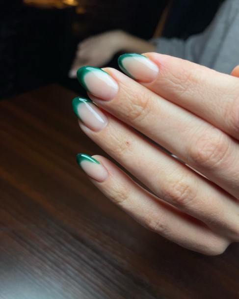Stunning Emerald Green Nail On Lady