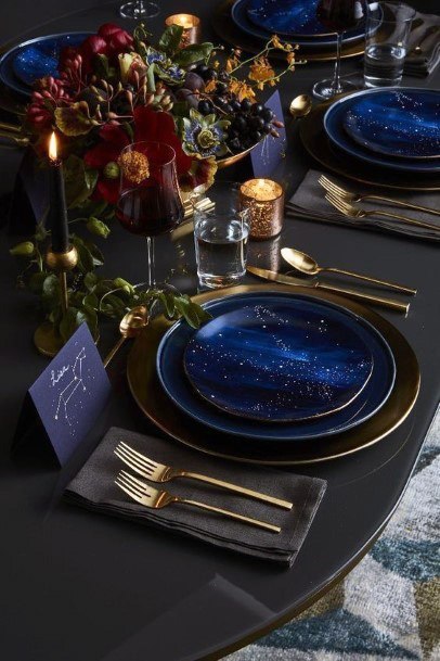 Stunning Galaxy Blue Dinner Plate Gold Untensil Gorgeous Floral Table Decorations For Wedding