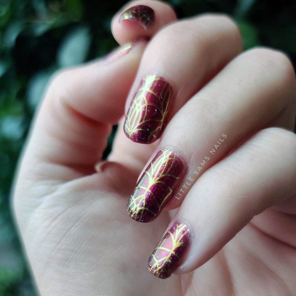 Stunning Girls Art Deco Nails