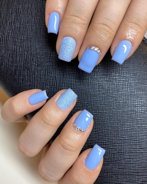 Stunning Girls Blue Short Nails