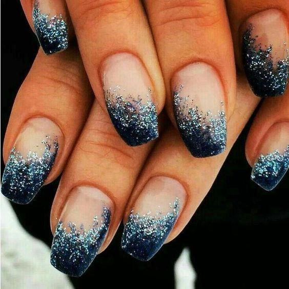 Stunning Girls Blue Winter Nails