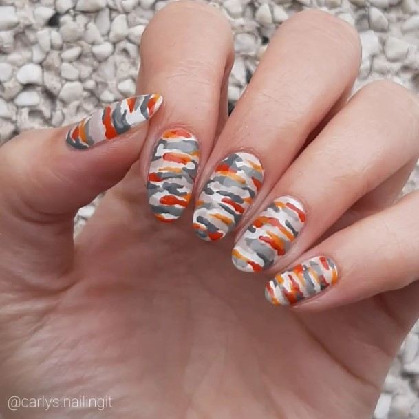 Stunning Girls Camo Nails