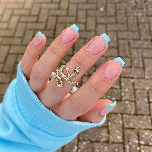 Stunning Girls Date Nails