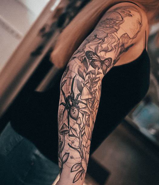 Stunning Girls Full Sleeve Tattoos