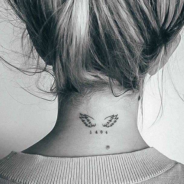 Stunning Girls Minimalist Tattoos