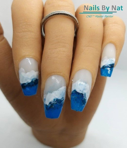 Stunning Girls Sea Nails