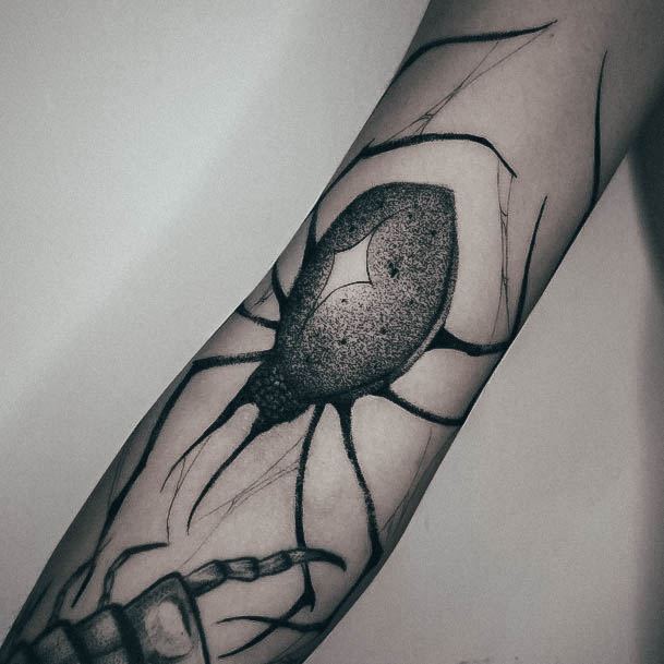 Stunning Girls Spider Tattoos