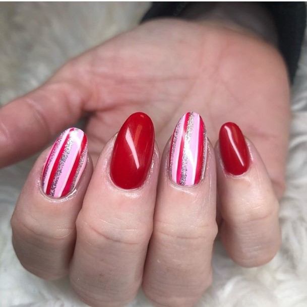 Stunning Girls Striped Nails