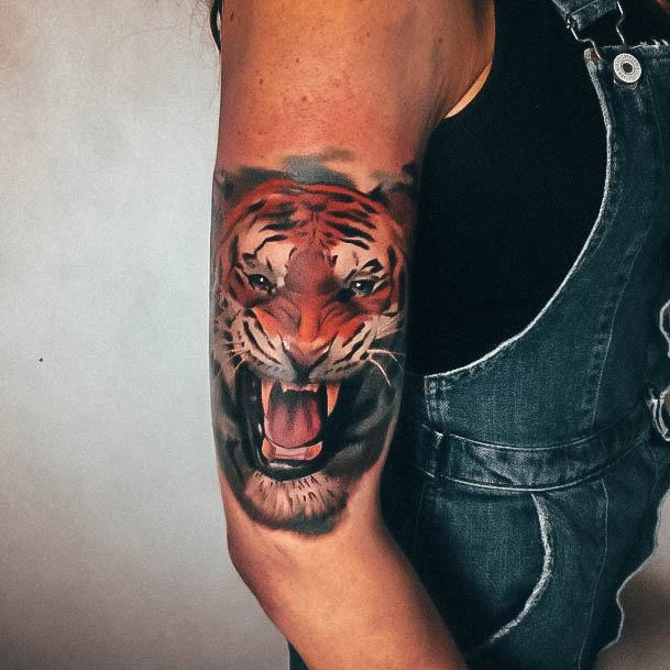 Stunning Girls Tiger Tattoos