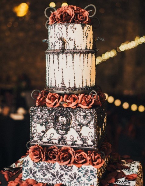 Stunning Halloween Wedding Cake