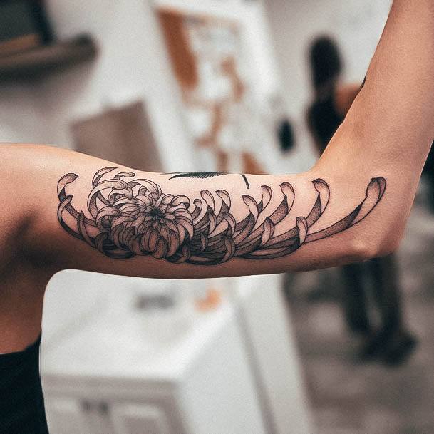 Stunning Inner Arm Tattoo On Lady