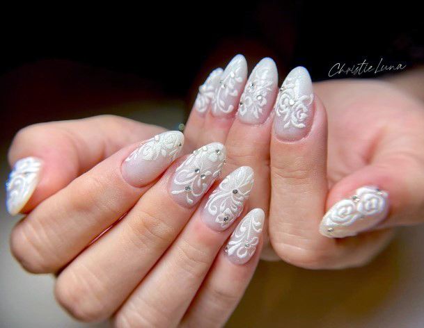 Stunning Lace Nail On Lady