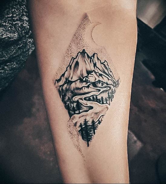 Stunning Mountain Tattoo On Lady