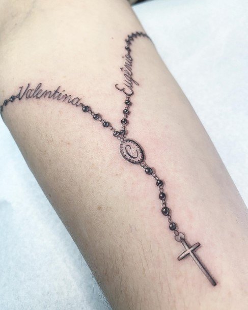Stunning Religous Rosary Tattoo On Lady