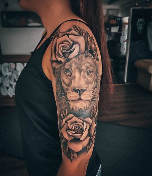 Stunning Rose Shoulder Tattoo On Lady