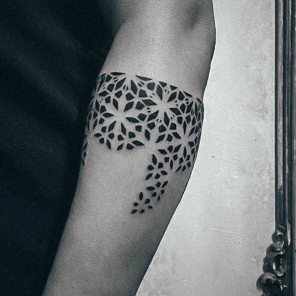 Stunning Sacred Geometry Tattoo On Lady