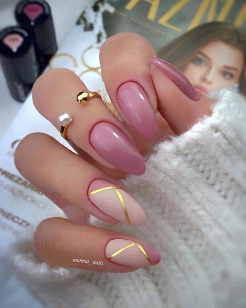 Stunning Short Pink And White Nail On Lady