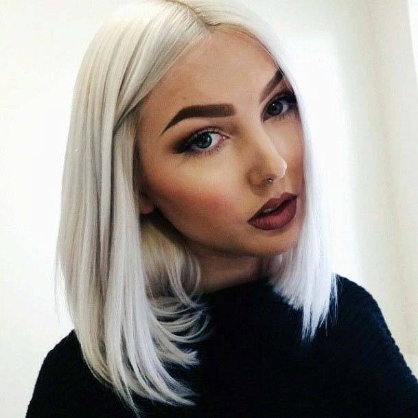 Stunning Sleek White Ashy Platinum Blonde Blunt Bob Womens Hairstyle