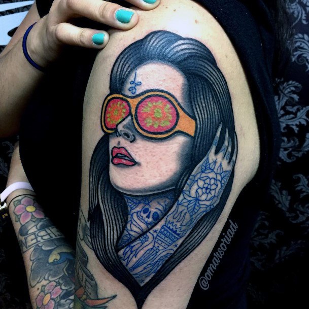 Stunning Sunglasses Tattoo On Lady