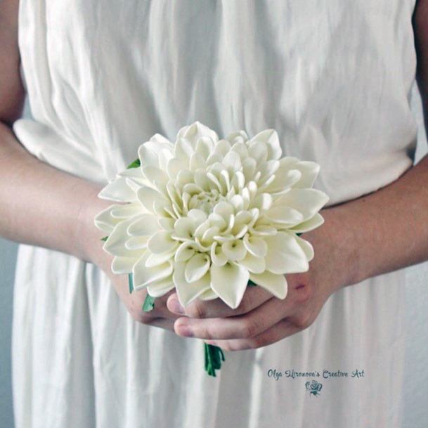 Stunning White Daliah Flower Bouquet Ideas For Wedding