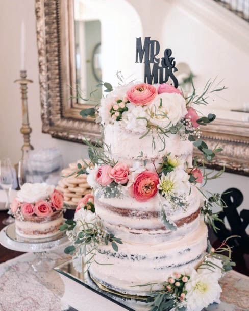 Stunning White Gold Trim Pink White Flower Inspiration Wedding Cake Ideas For Table