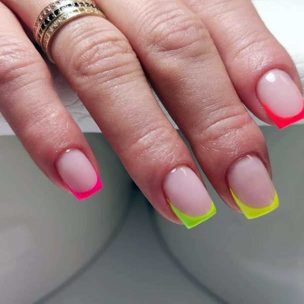 Stunning Yellow Summer Nail On Lady