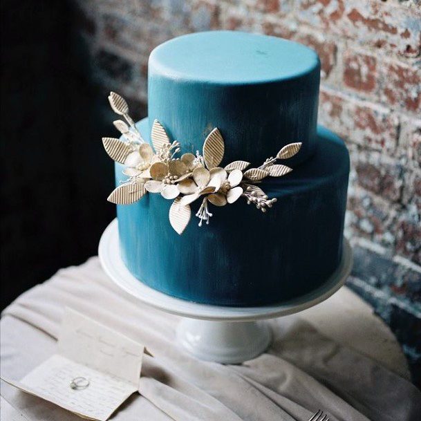 Stylish Blue Wedding Cake