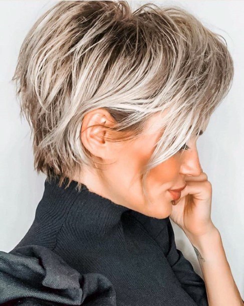 Stylish Current Silver Hairstyle Women Bob